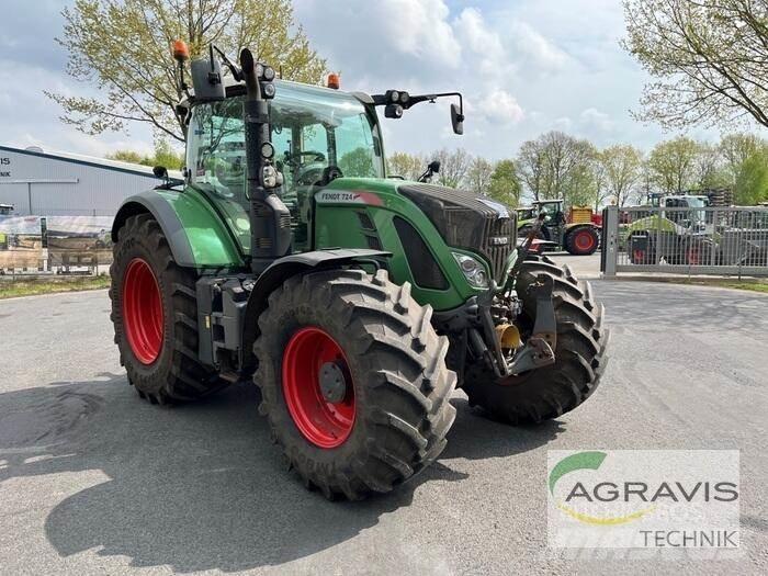 Fendt 724 VARIO S4 Tratores Agrícolas usados