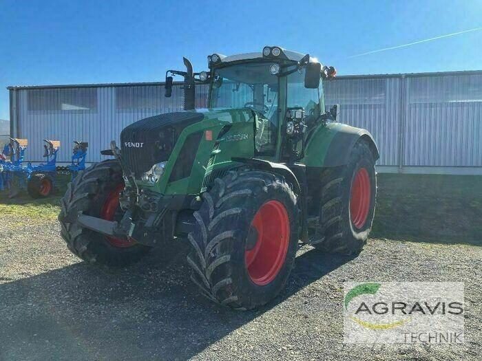 Fendt 824 VARIO SCR Tratores Agrícolas usados