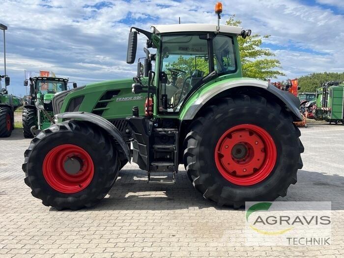 Fendt 826 VARIO SCR Tratores Agrícolas usados