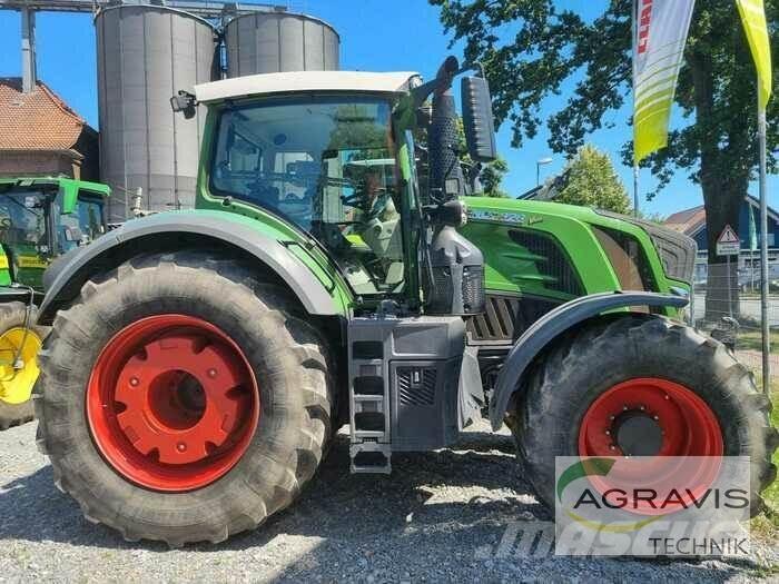 Fendt 828 VARIO S4 Tratores Agrícolas usados