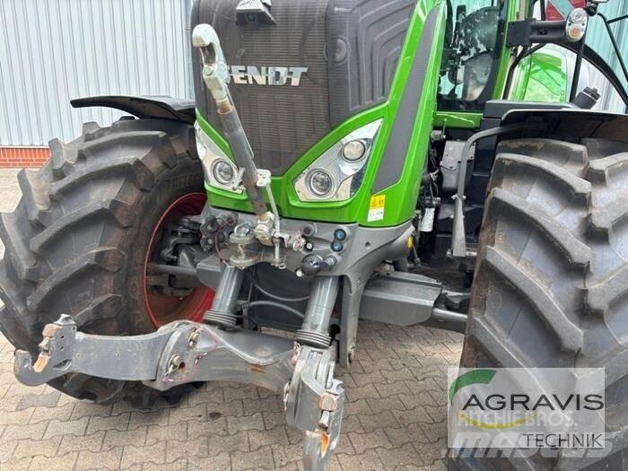 Fendt 828 VARIO S4 Tratores Agrícolas usados