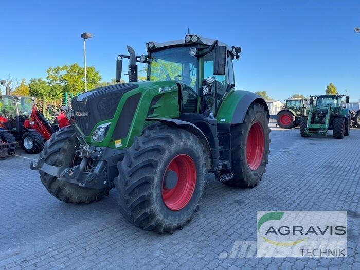 Fendt 828 VARIO S4 Tratores Agrícolas usados