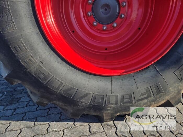 Fendt 828 VARIO S4 Tratores Agrícolas usados