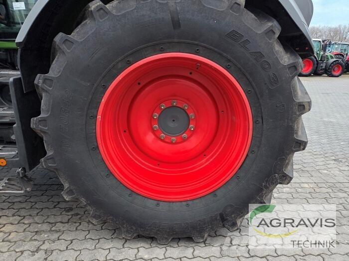 Fendt 828 VARIO S4 Tratores Agrícolas usados