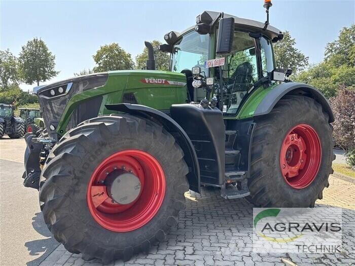 Fendt 933 VARIO GEN-7 Tratores Agrícolas usados