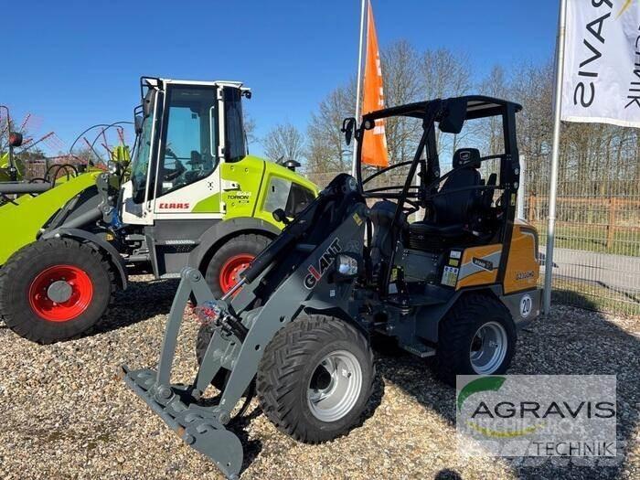 GiANT G2300 HD Pás carregadoras de rodas