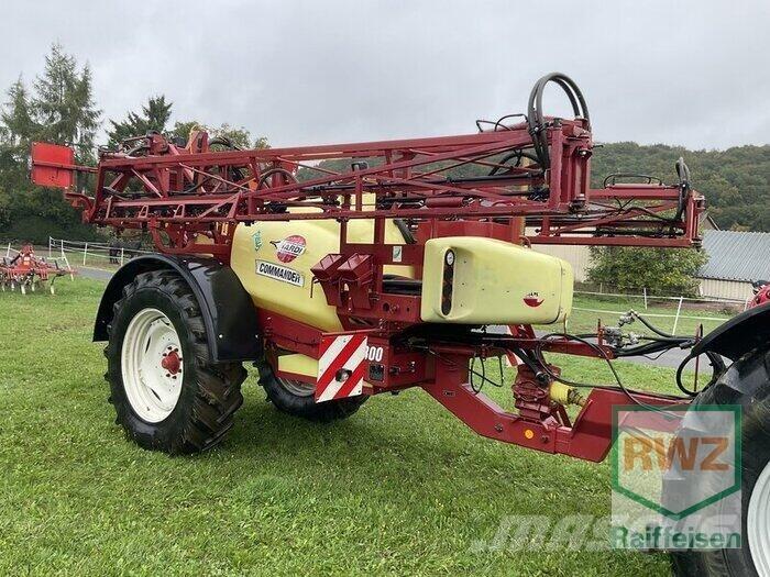 Hardi Commander 2800 Pulverizadores rebocados