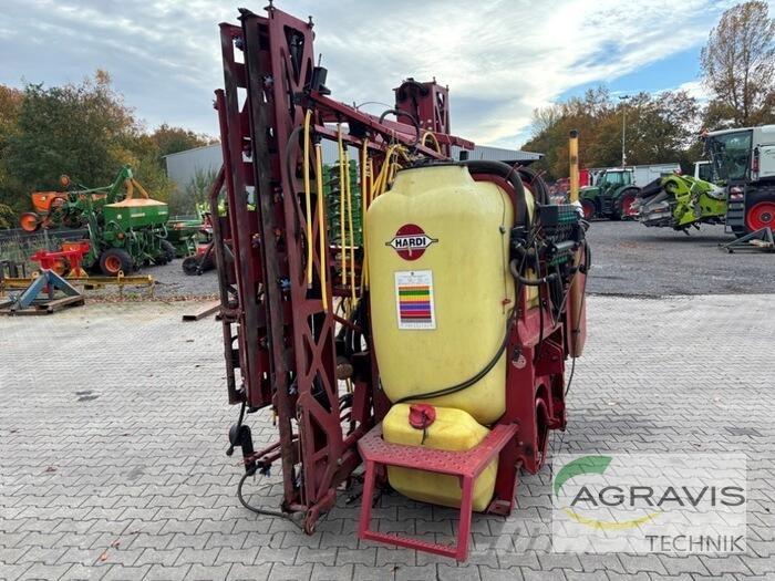 Hardi MASTER Pulverizadores rebocados