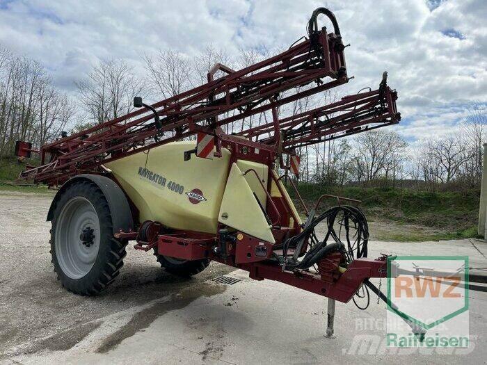 Hardi Navigator 4000 Pulverizadores rebocados