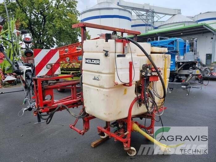 Holder F 815 HM Pulverizadores rebocados