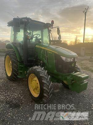 John Deere 5100R Tratores Agrícolas usados