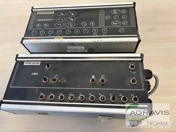 John Deere 632 Pulverizadores rebocados