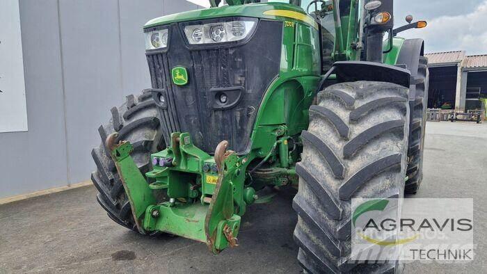 John Deere 7270 R Tratores Agrícolas usados