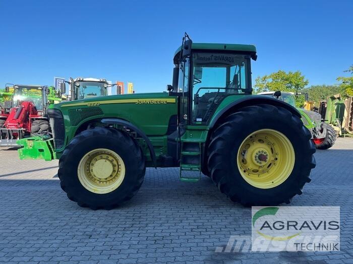 John Deere 8320 Tratores Agrícolas usados
