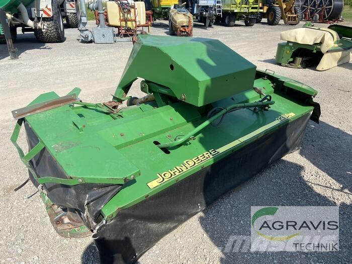 John Deere CC228A Gadanheiras