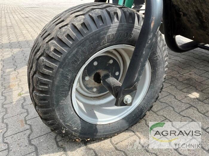 Kemper 390 PLUS Acessórios máquinas feno e forragem
