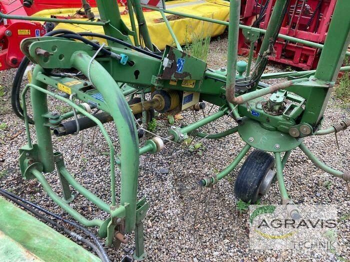 Krone KW 7.70/6 Ancinho virador