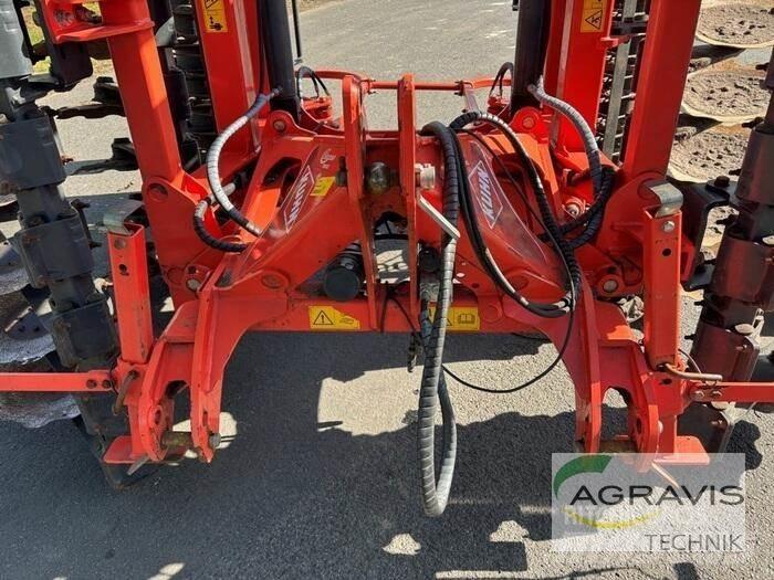 Kuhn OPTIMER 503 R Gadanheiras e cortadores de folhas para pastos