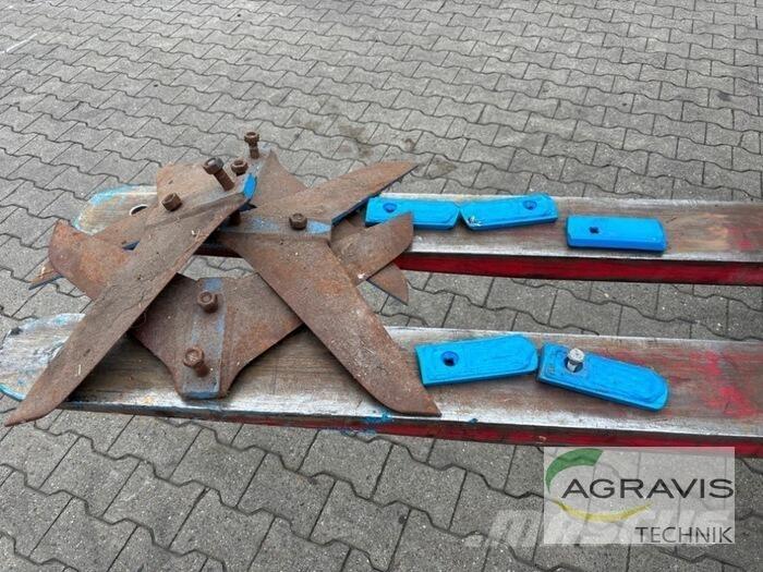 Lemken DOLOMIT 9/300 Preparação de solos
