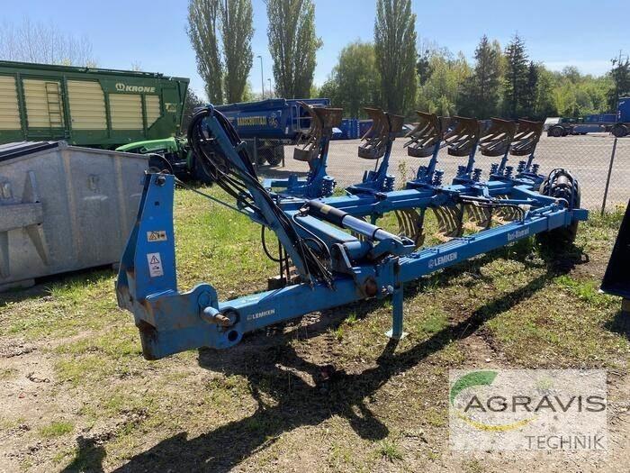 Lemken VARI-DIAMANT 10 Charruas reversíveis