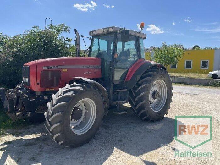 Massey Ferguson 8250-4 Tratores Agrícolas usados