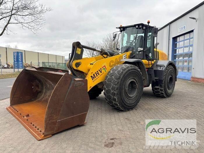 New Holland 921 G Pás carregadoras de rodas