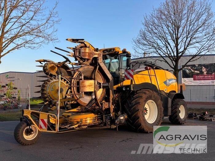 New Holland FR 700 Forrageiras auto-propulsionadas
