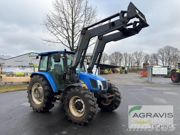 New Holland TLA 100 Tratores Agrícolas usados