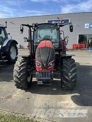 Valtra A105MH4 Tratores Agrícolas usados