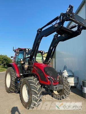 Valtra A115 H4 Tratores Agrícolas usados