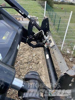 Valtra A115H4 Tratores Agrícolas usados