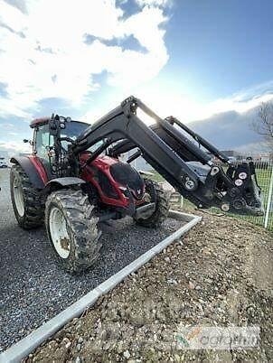 Valtra A115H4 Tratores Agrícolas usados