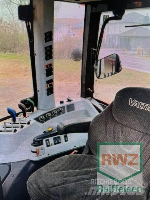 Valtra A85 Tratores Agrícolas usados