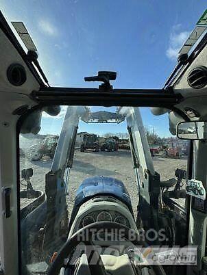 Valtra N134A Tratores Agrícolas usados