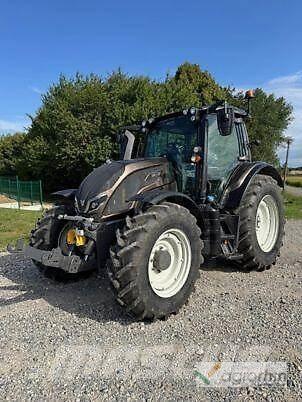 Valtra N135 DIRECT Tratores Agrícolas usados