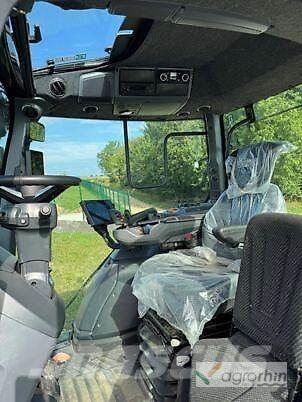 Valtra N135 DIRECT Tratores Agrícolas usados