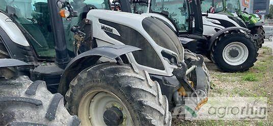 Valtra N135D Tratores Agrícolas usados