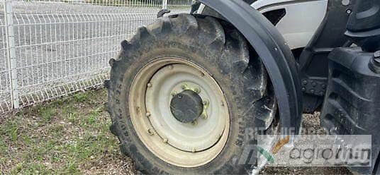 Valtra N135D Tratores Agrícolas usados