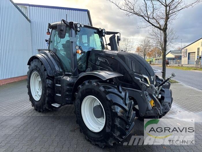 Valtra T 235 D Tratores Agrícolas usados