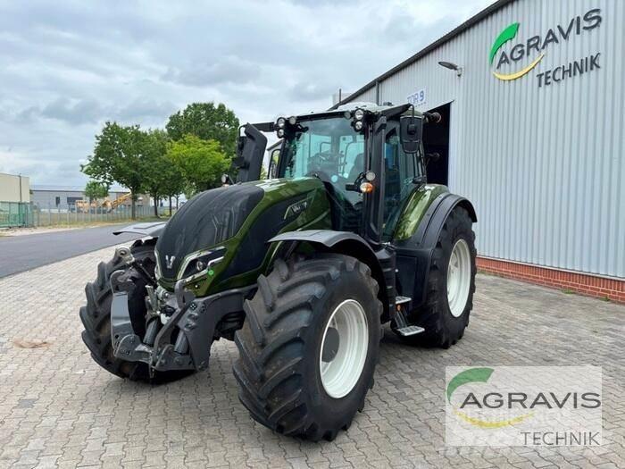 Valtra T 235 D 2A1 Tratores Agrícolas usados