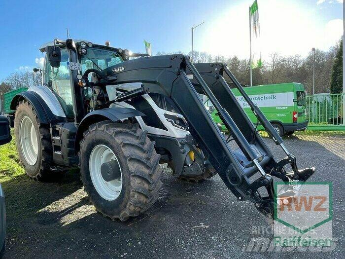 Valtra T215D Tratores Agrícolas usados
