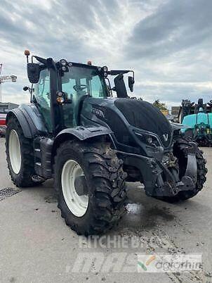 Valtra T234 VERSU Tratores Agrícolas usados