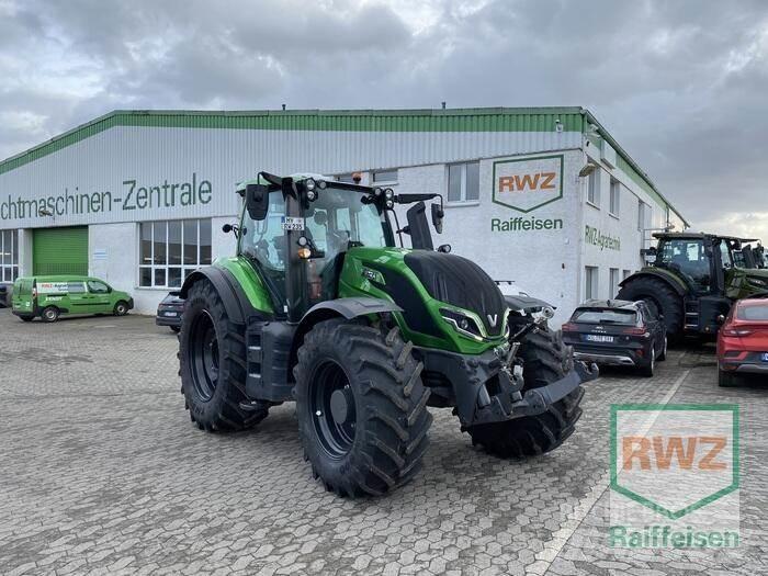 Valtra T235V Tratores Agrícolas usados