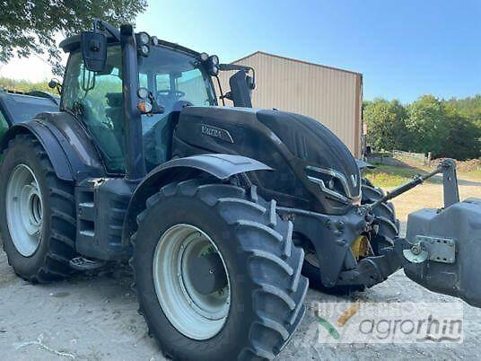 Valtra T235V Tratores Agrícolas usados
