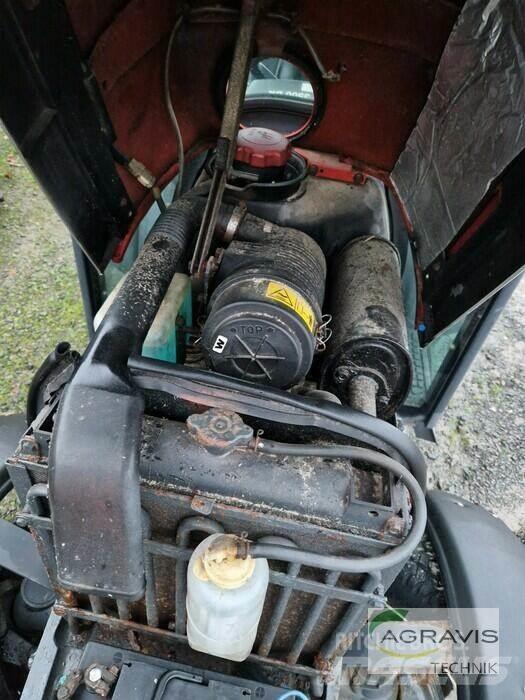 Yanmar EF 235 H Tratores Agrícolas usados