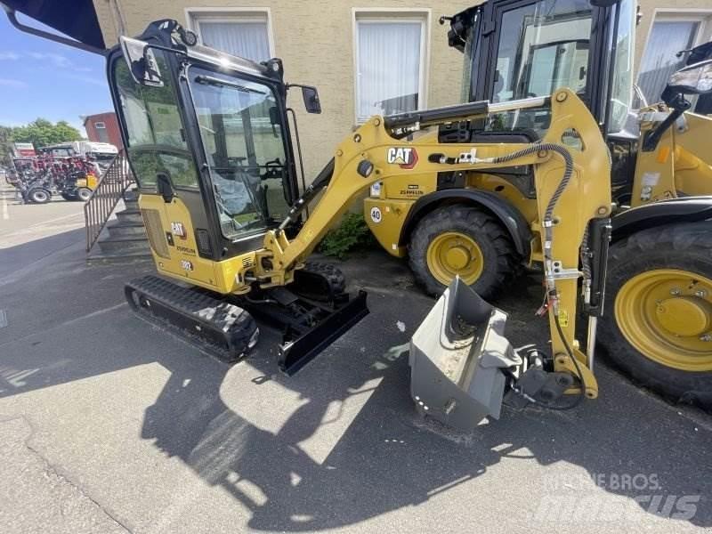 CAT 302CR-05A Mini Escavadoras <7t