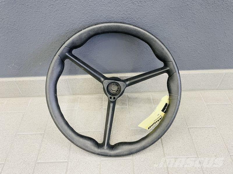 Fendt LENKRAD Tratores Agrícolas usados