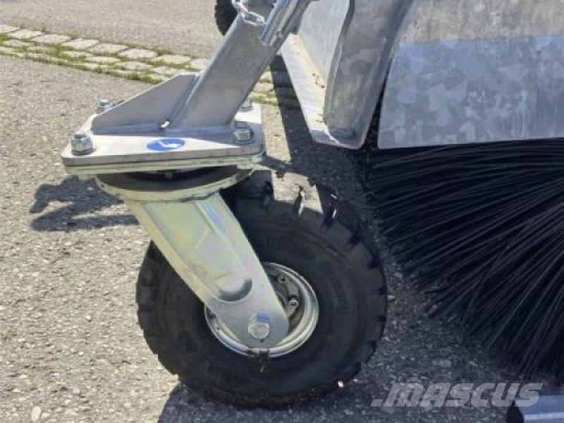 Fliegl TYP 700 Varredoras
