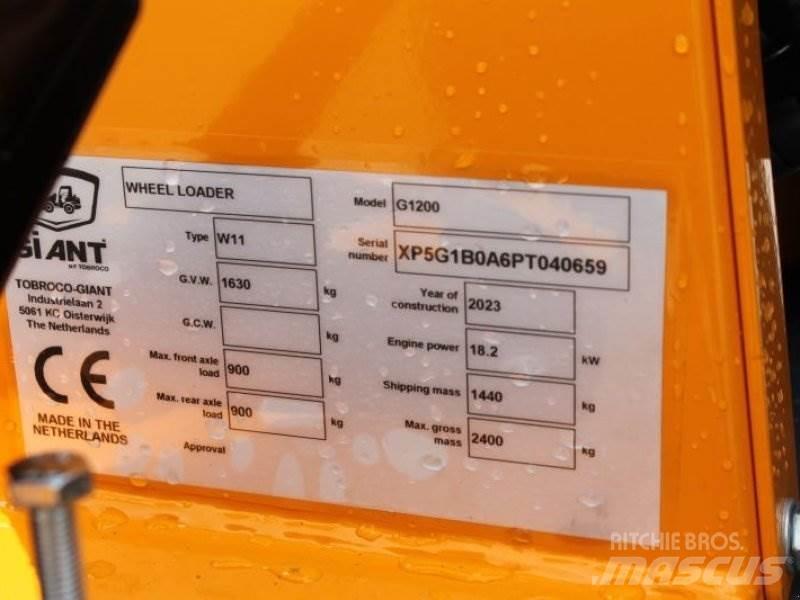 GiANT G 1200 Carregadoras de direcção deslizante