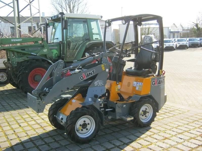 GiANT G1200 Carregadoras de direcção deslizante